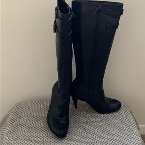 🌼 Beautiful black sexi boots 👢